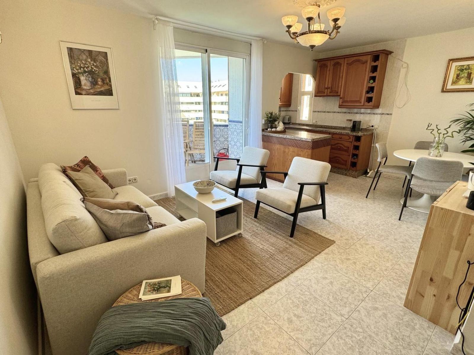 Beachfront Apartment With Terrace And Seaviews ฟูเอนฮิโรลา ภายนอก รูปภาพ